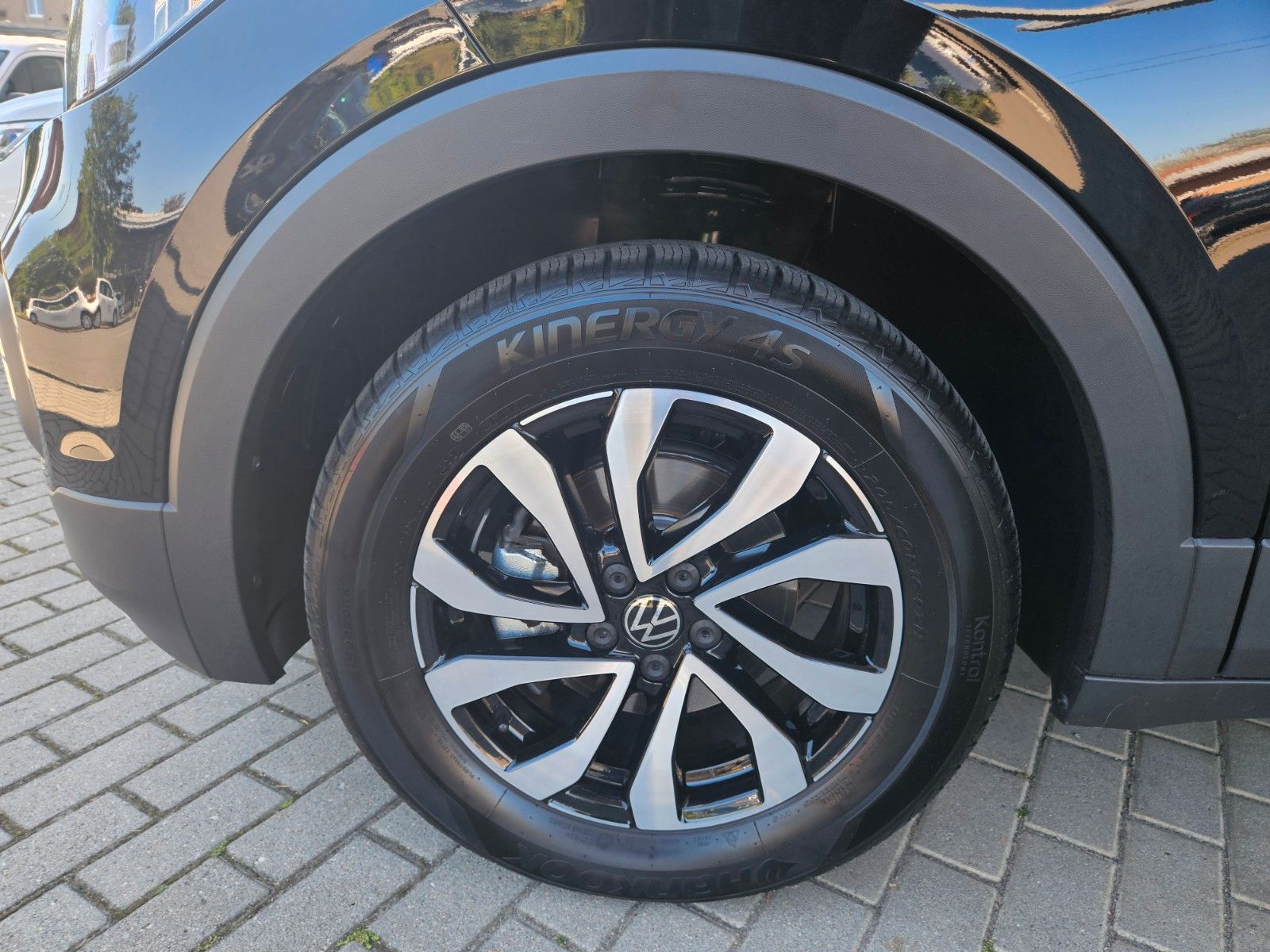 Fahrzeugabbildung Volkswagen T-Cross 1.0 TSI OPF ACTIVE